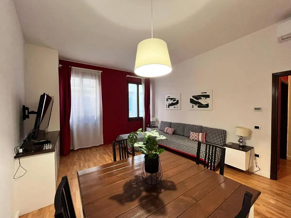 Red House In Piazza Signoria Apartment Florence 0*,